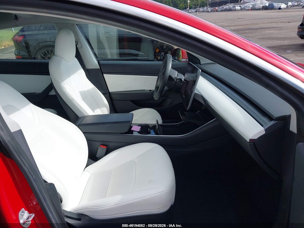 2020 Tesla Model 3 Long Range Dual Motor ALL-Wheel Drive photo 5