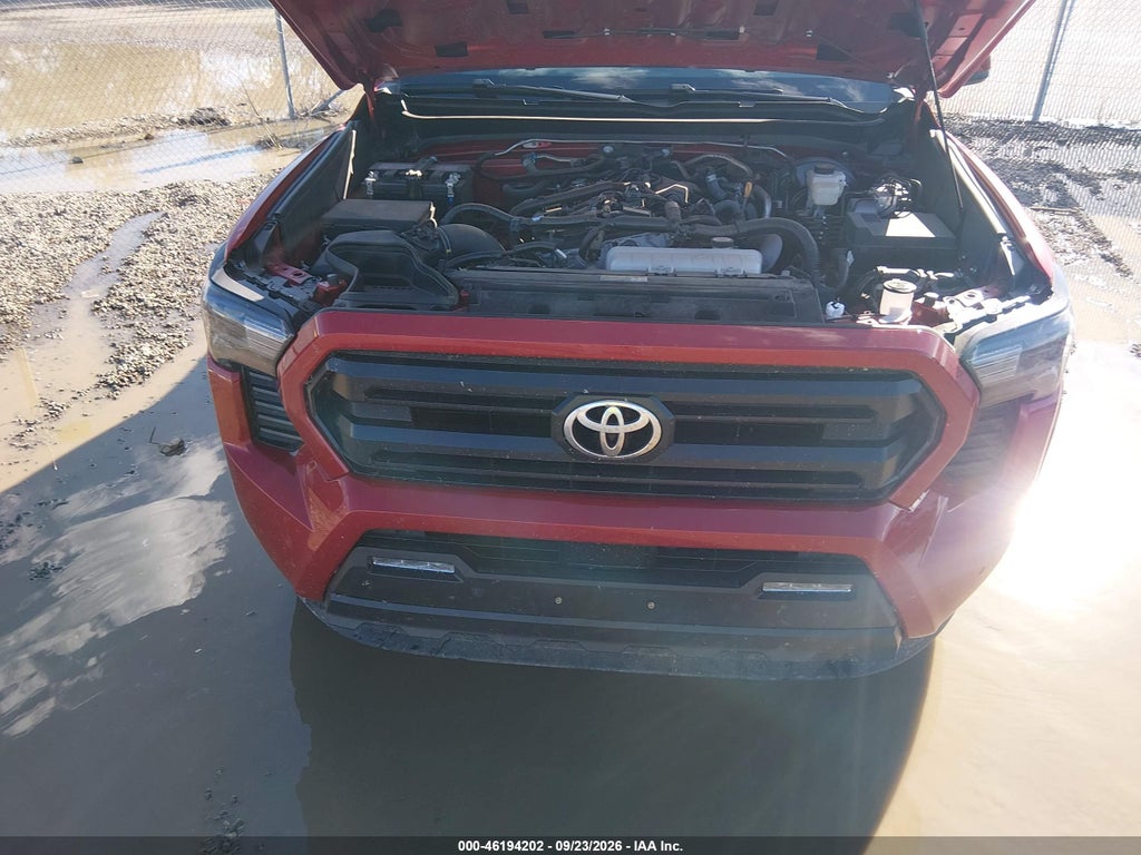 2025 Toyota Tacoma SR5 photo 10
