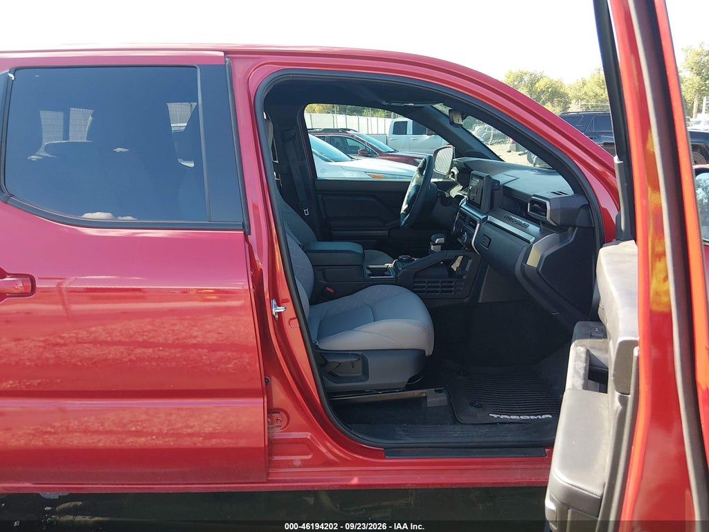 2025 Toyota Tacoma SR5 photo 5