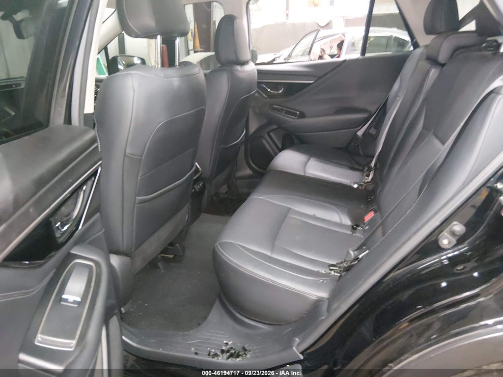 2020 Subaru Outback Limited photo 8