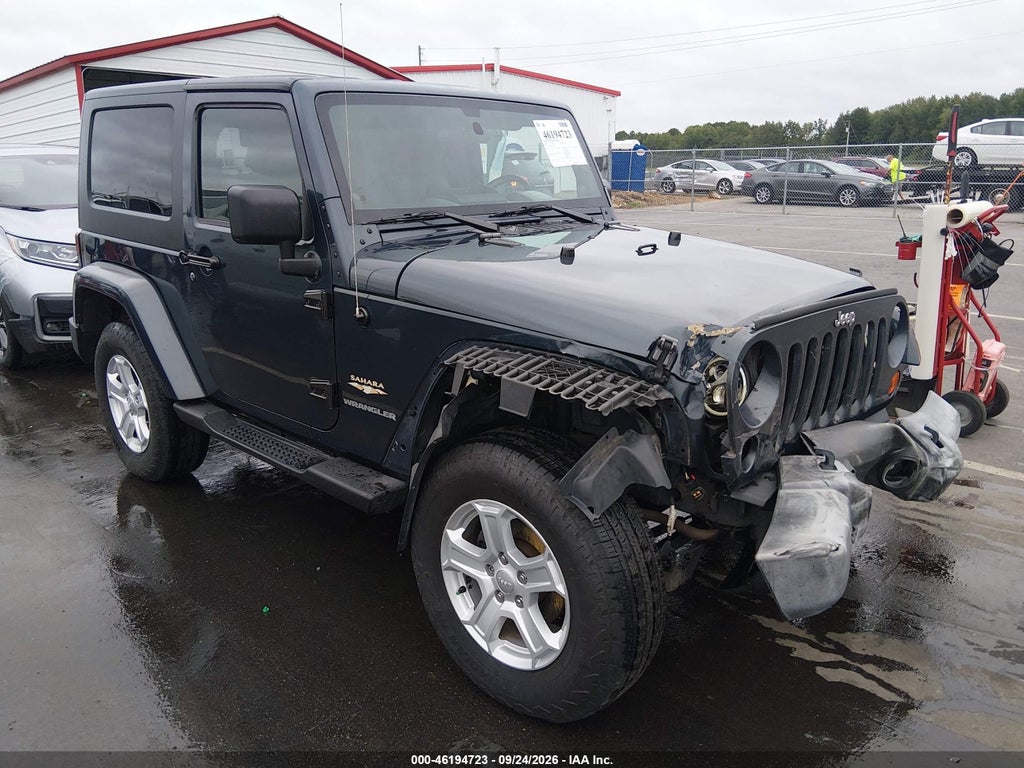 2008 Jeep Wrangler Sahara photo 1