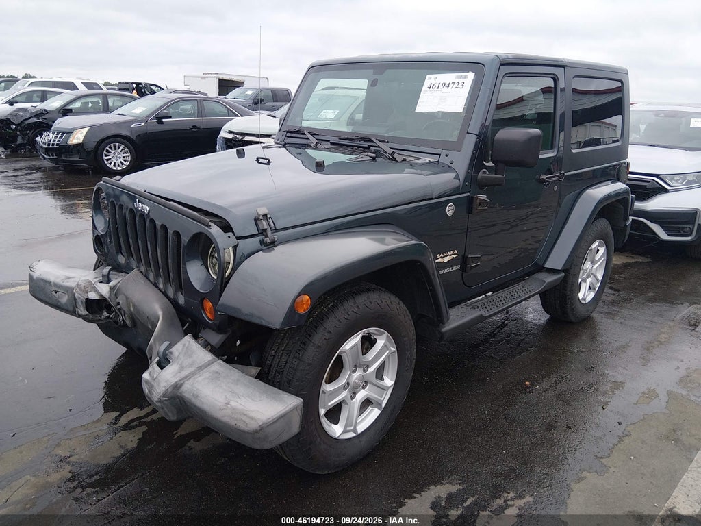 2008 Jeep Wrangler Sahara photo 2