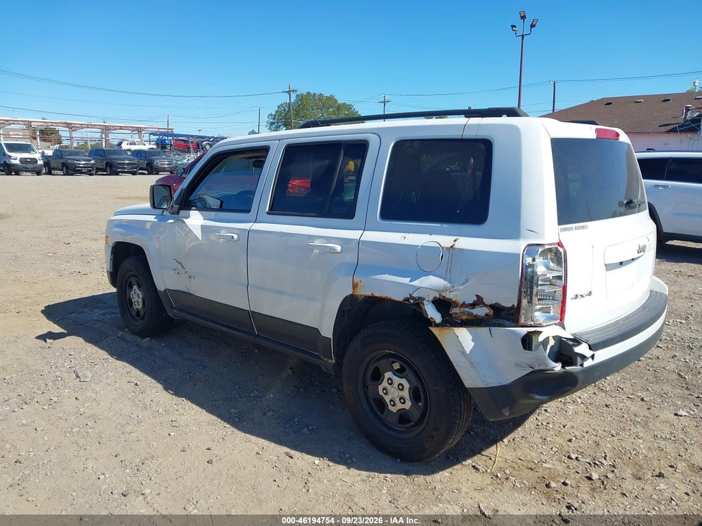 2015 Jeep Patriot Sport photo 3