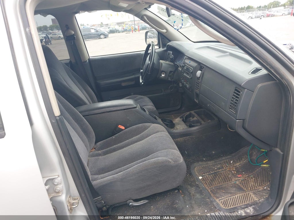 2003 Dodge Dakota Sport/SXT photo 5