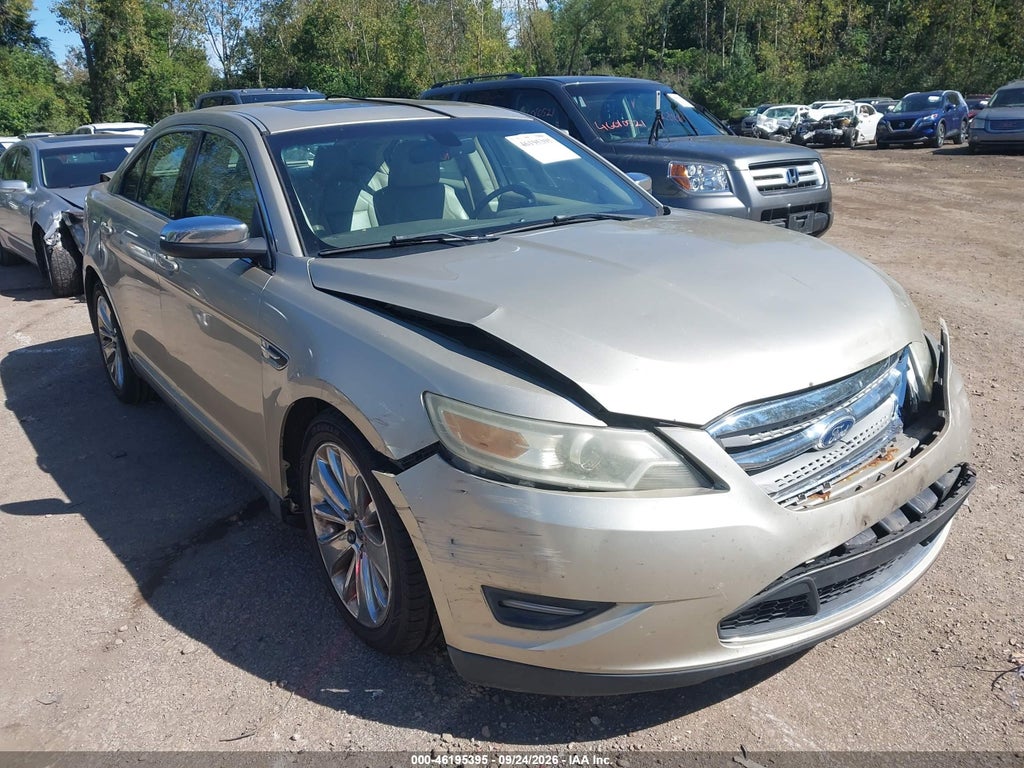 2011 Ford Taurus Limited photo 1