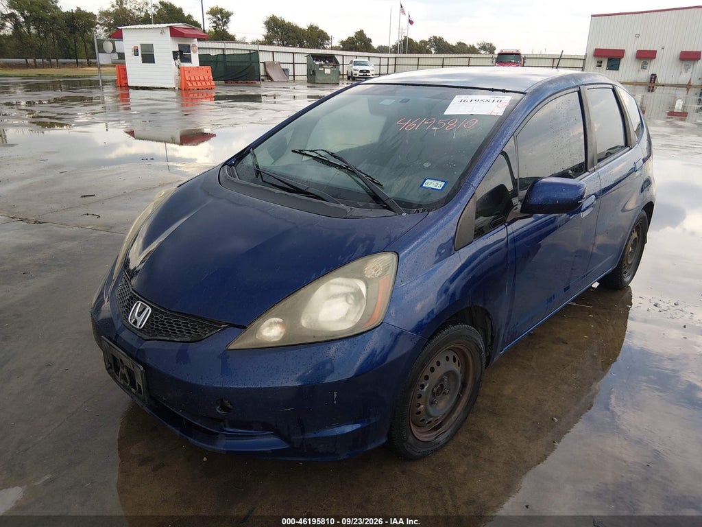 2013 Honda Fit photo 2