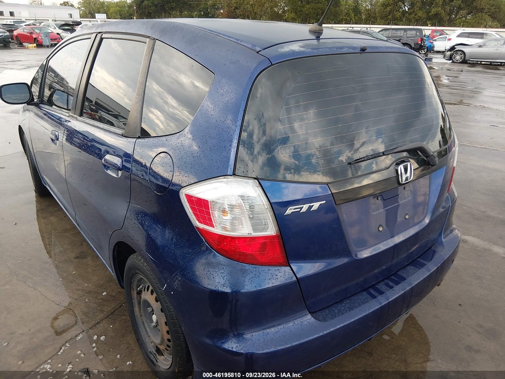 2013 Honda Fit photo 3