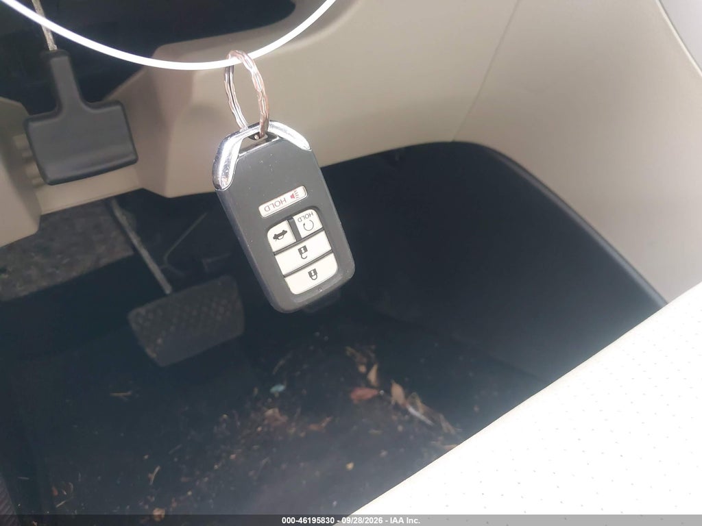 2017 Honda Accord EX-L photo 11