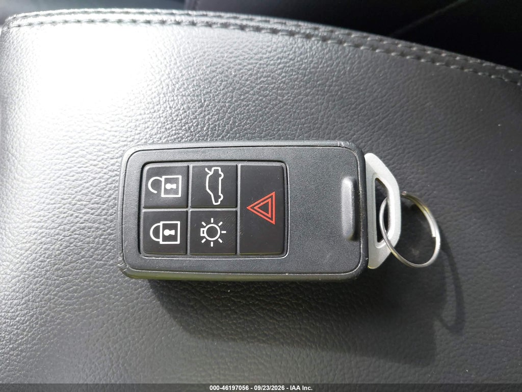 2017 Volvo S60 Inscription T5 photo 11