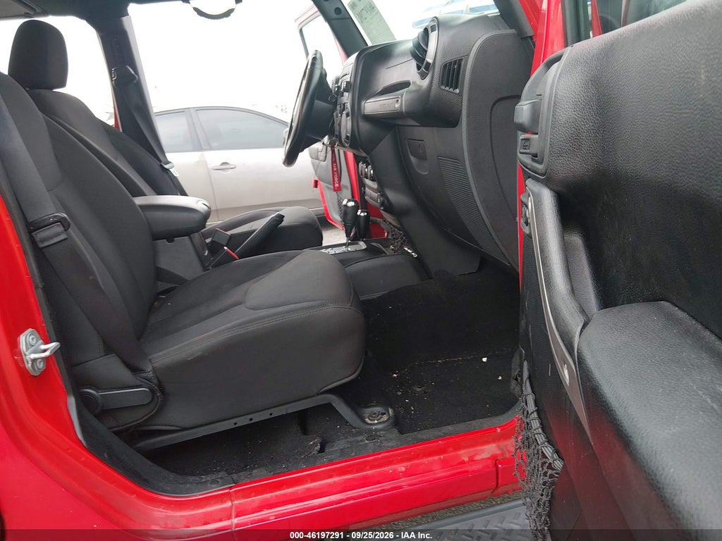 2017 Jeep Wrangler Unlimited Sport 4X4 photo 5