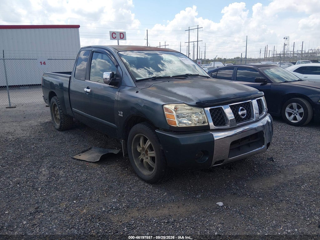 2004 Nissan Titan SE photo 1