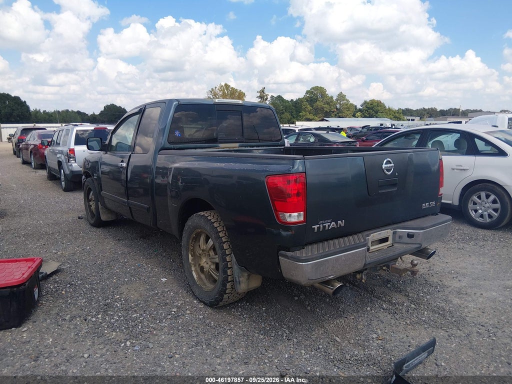 2004 Nissan Titan SE photo 3