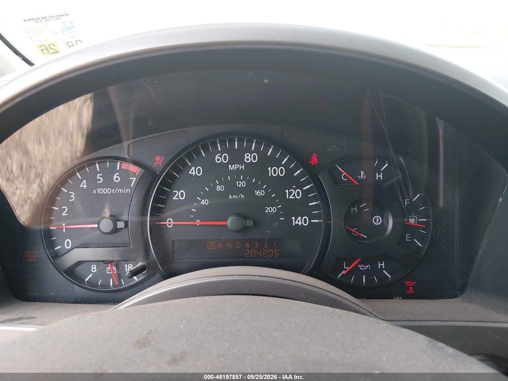 2004 Nissan Titan SE photo 7