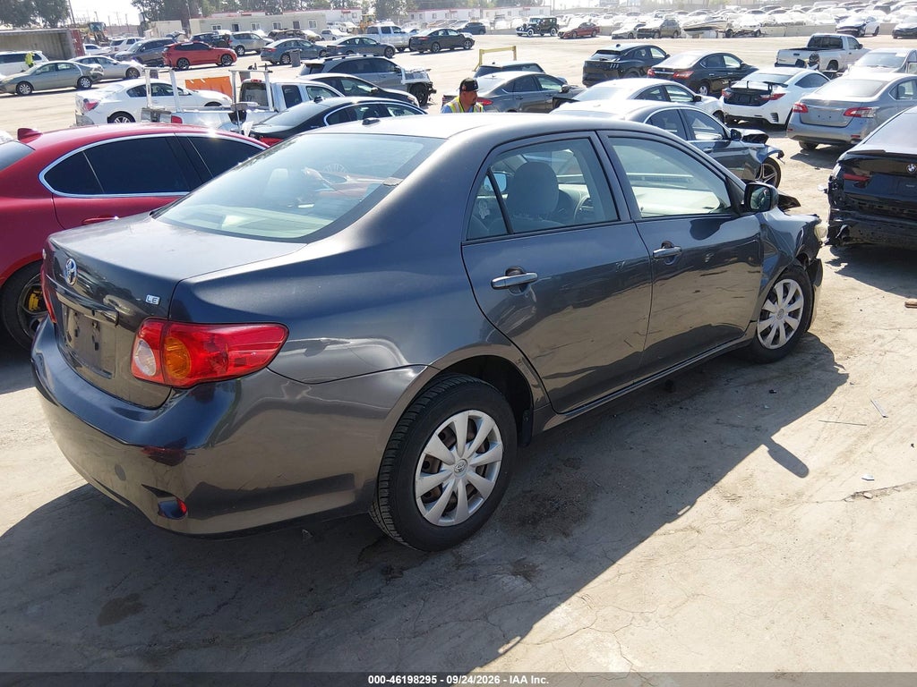 2010 Toyota Corolla LE photo 4