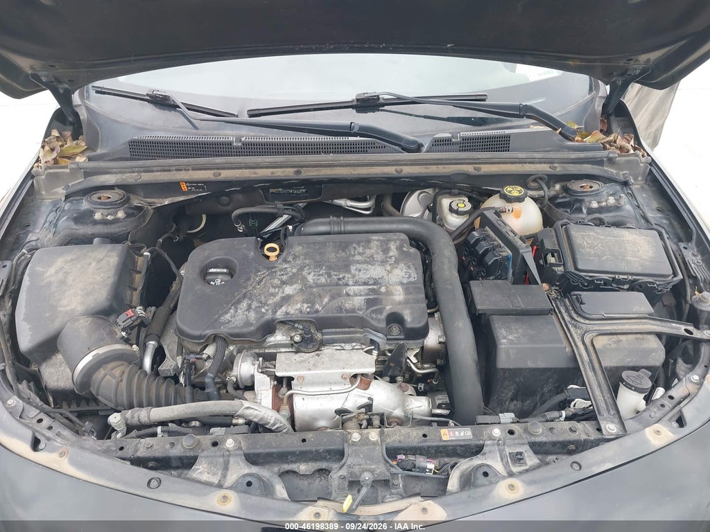 2017 Chevrolet Malibu LT photo 10