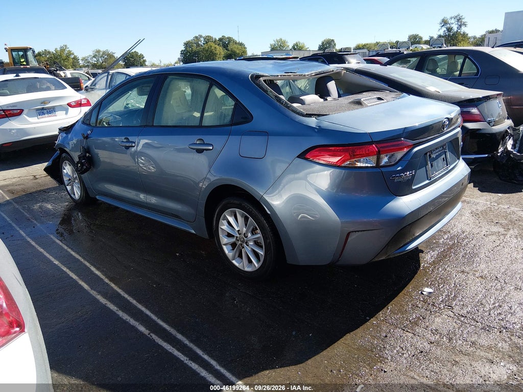 2020 Toyota Corolla LE photo 3