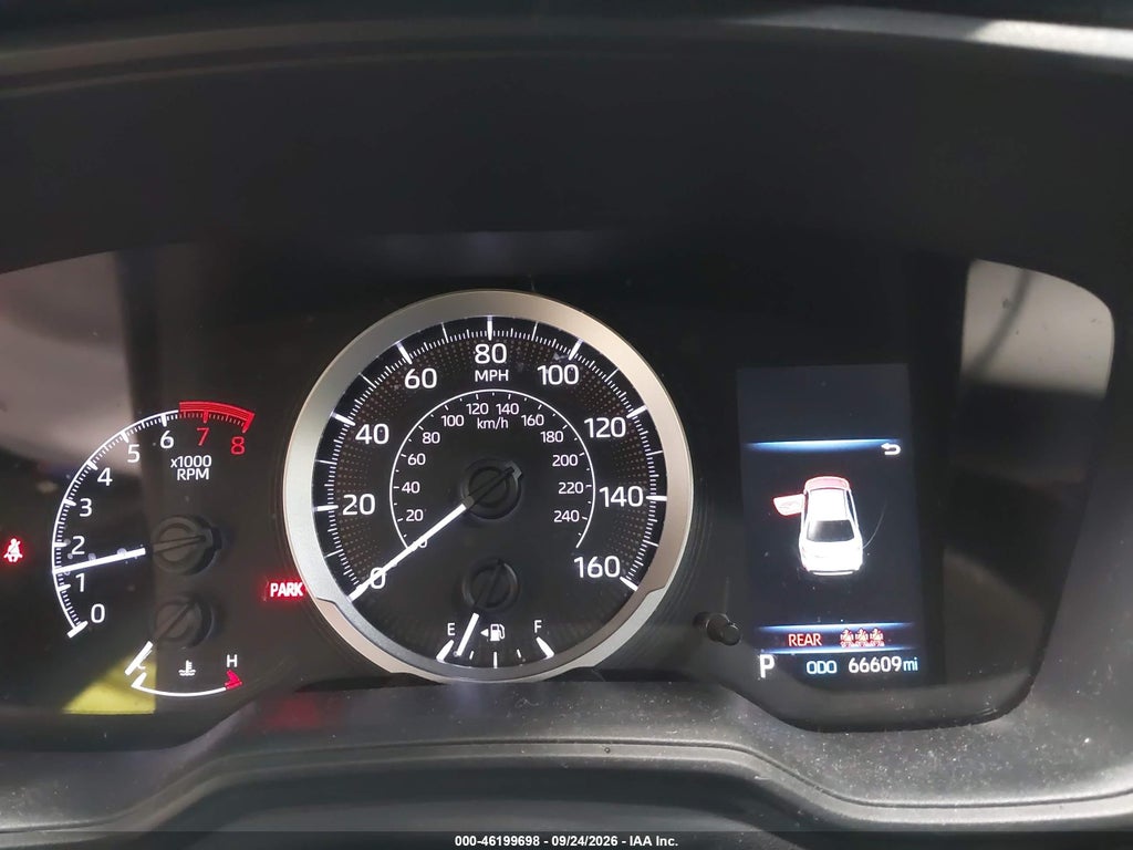 2020 Toyota Corolla LE photo 7