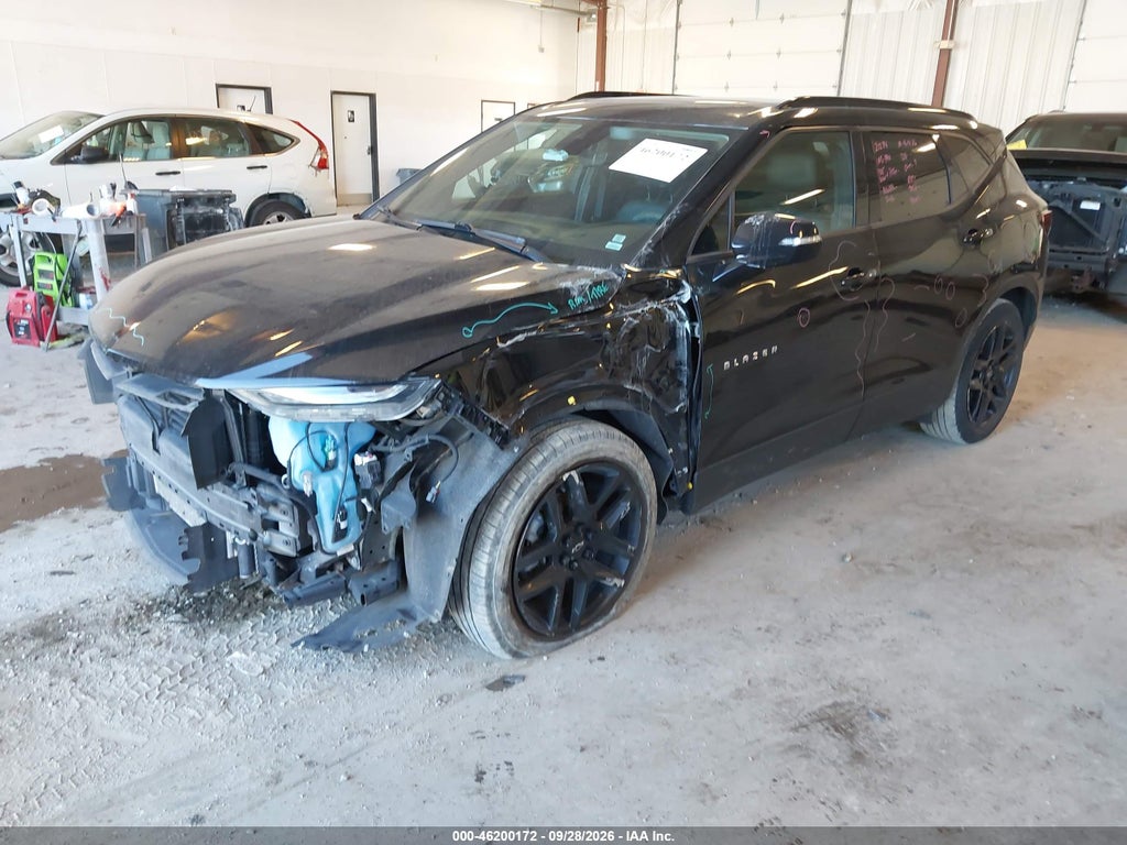 2021 Chevrolet Blazer AWD 3LT photo 2