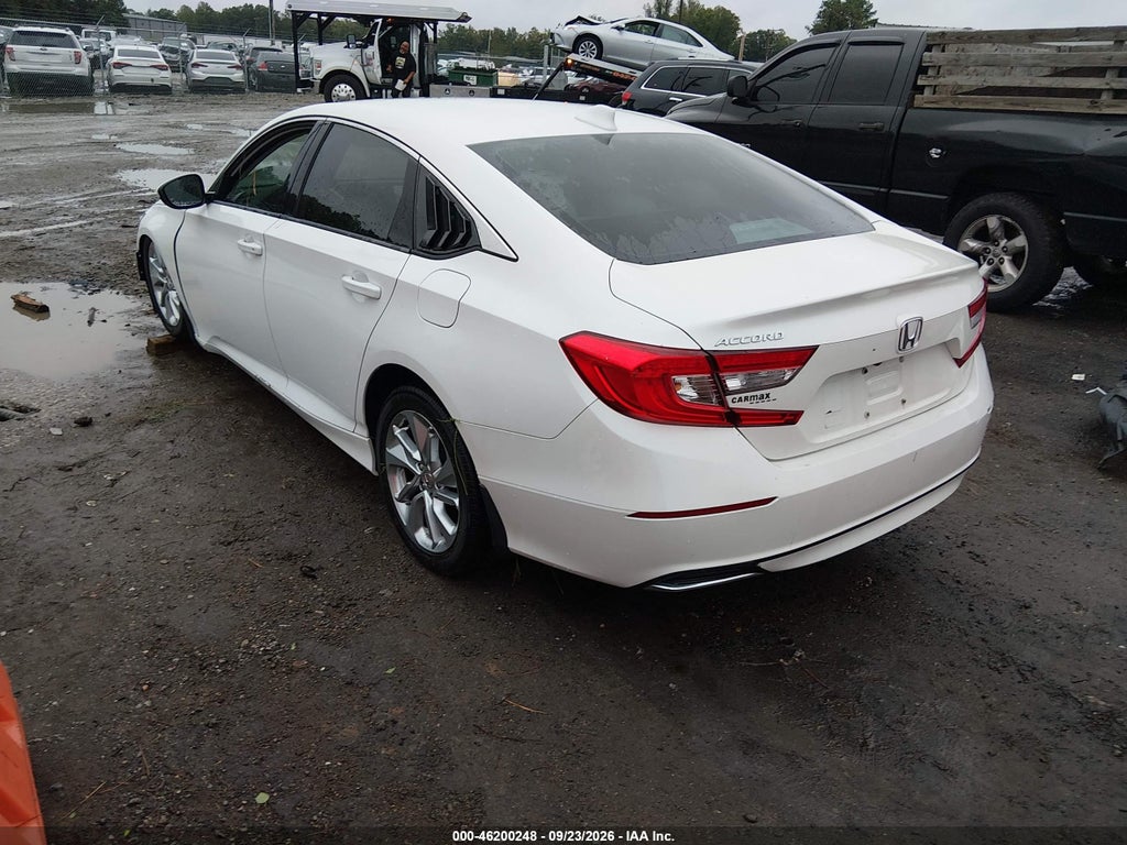 2018 Honda Accord LX photo 3