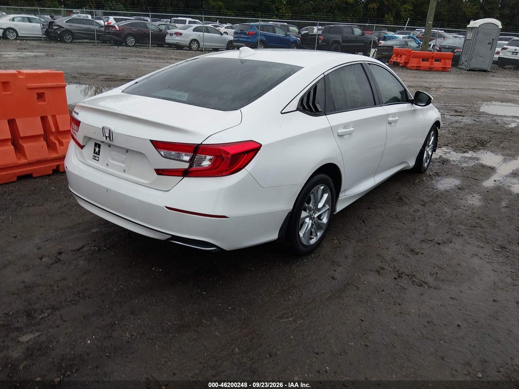 2018 Honda Accord LX photo 4