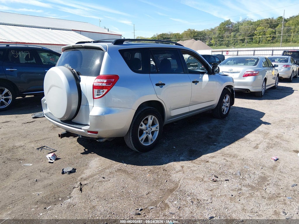 2009 Toyota RAV4 photo 4