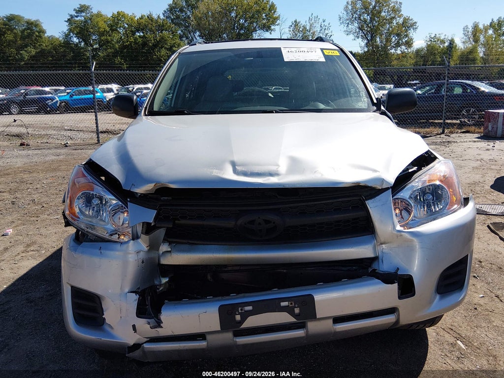 2009 Toyota RAV4 photo 6