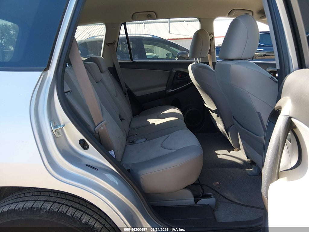 2009 Toyota RAV4 photo 8