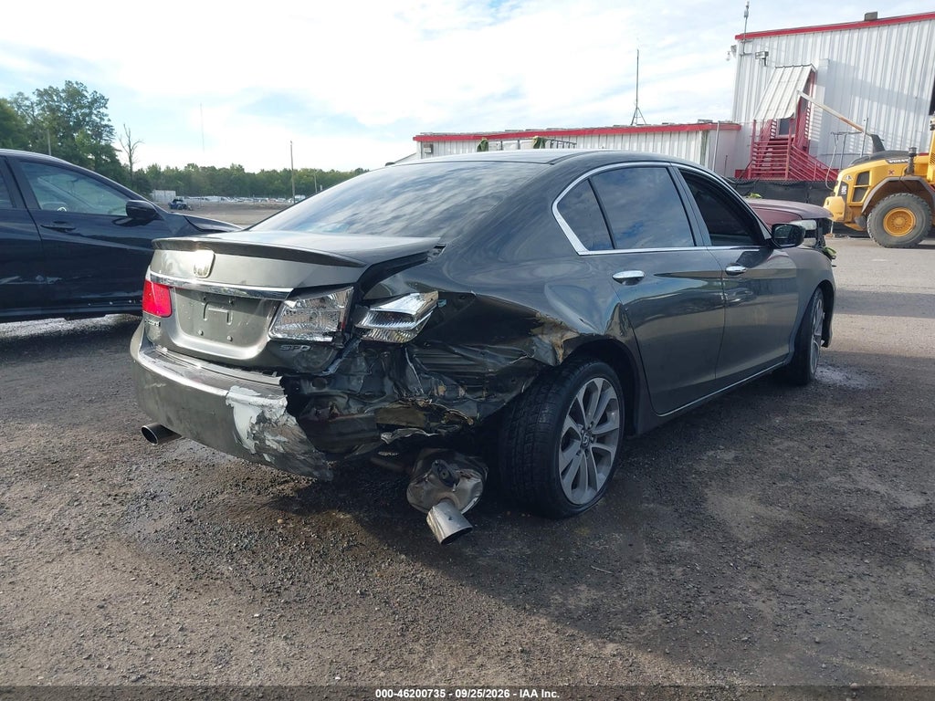 2015 Honda Accord Sport photo 4