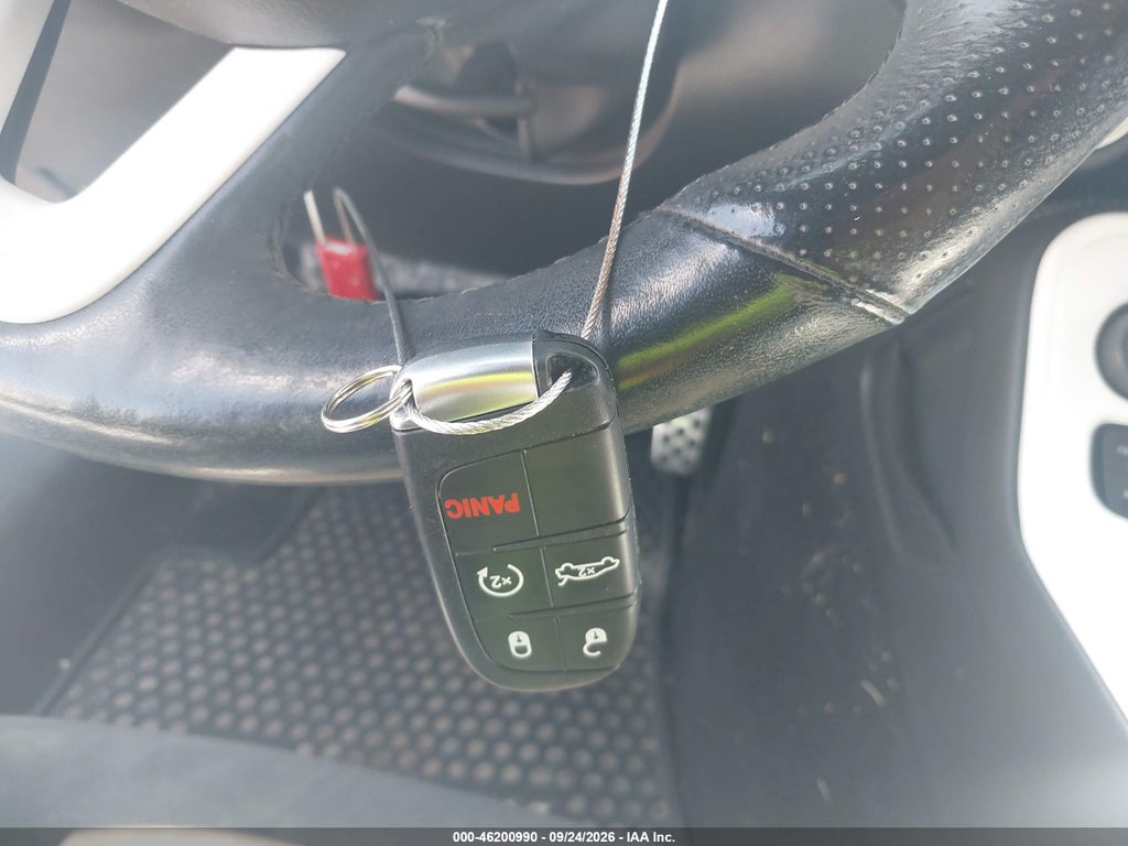 2019 Dodge Challenger R/T photo 11