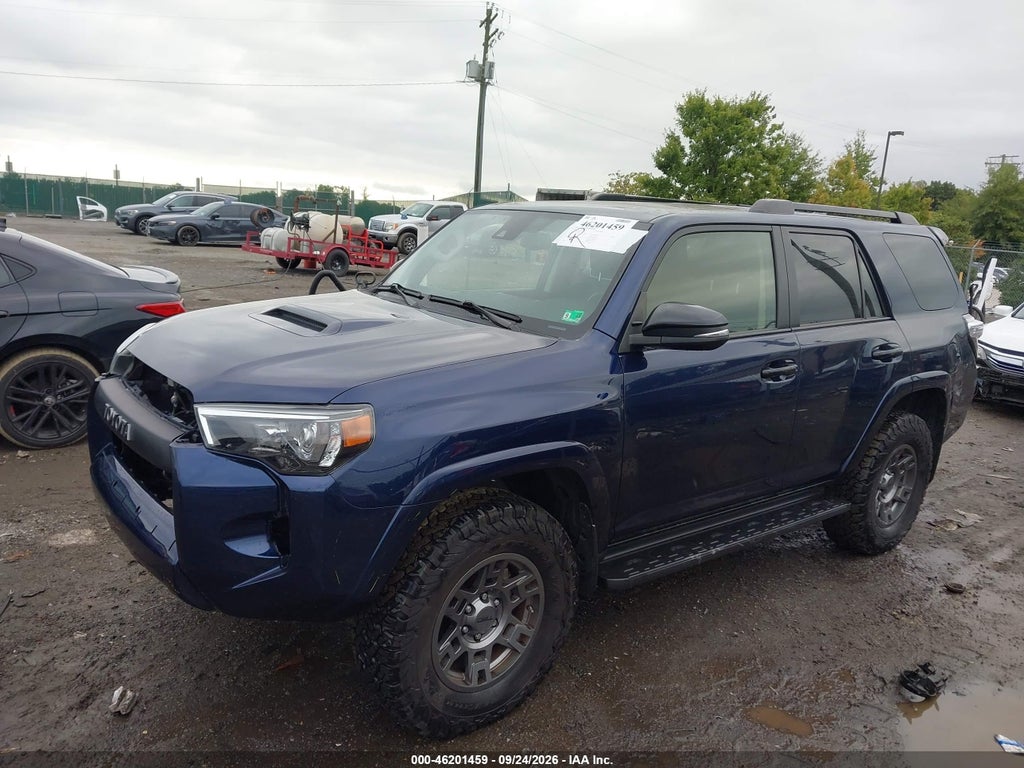 2020 Toyota 4RUNNER Venture Special Edition photo 2