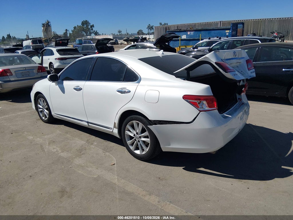 2010 Lexus ES 350 photo 3