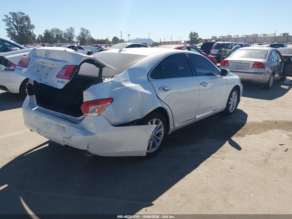 2010 Lexus ES 350 photo 4