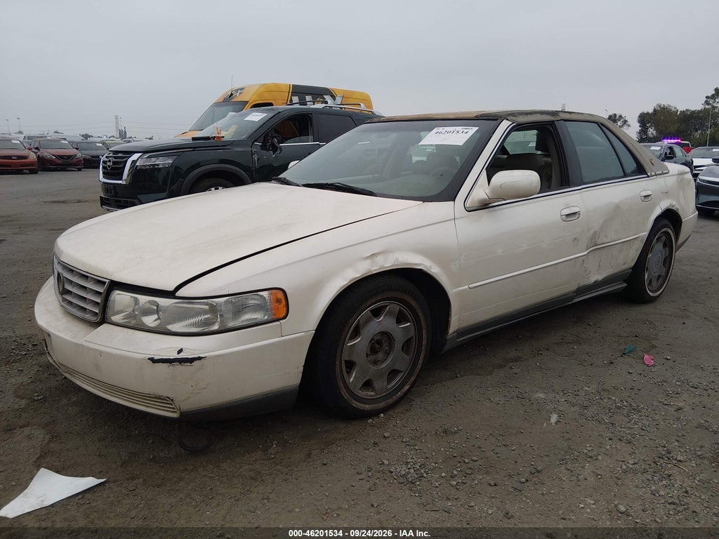 2000 Cadillac Seville Luxury SLS photo 2
