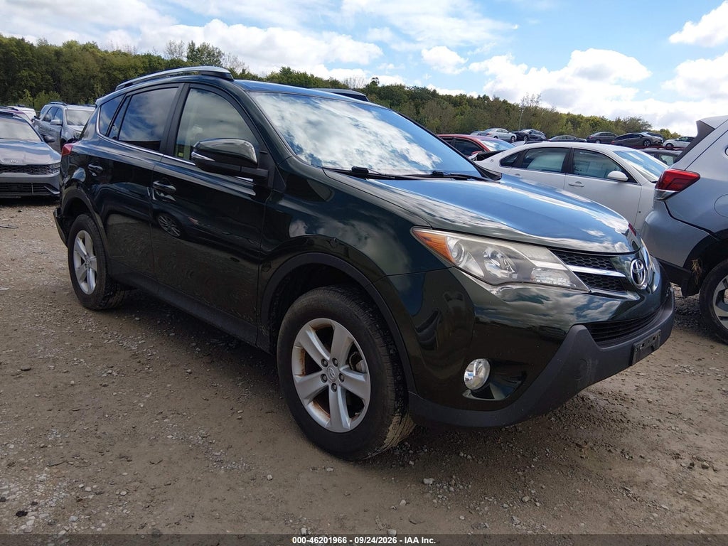 2013 Toyota RAV4 XLE photo 1