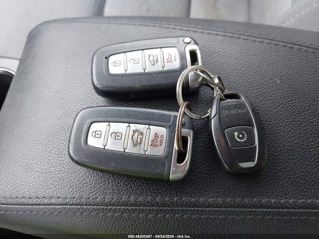 2013 Hyundai Sonata Hybrid photo 11