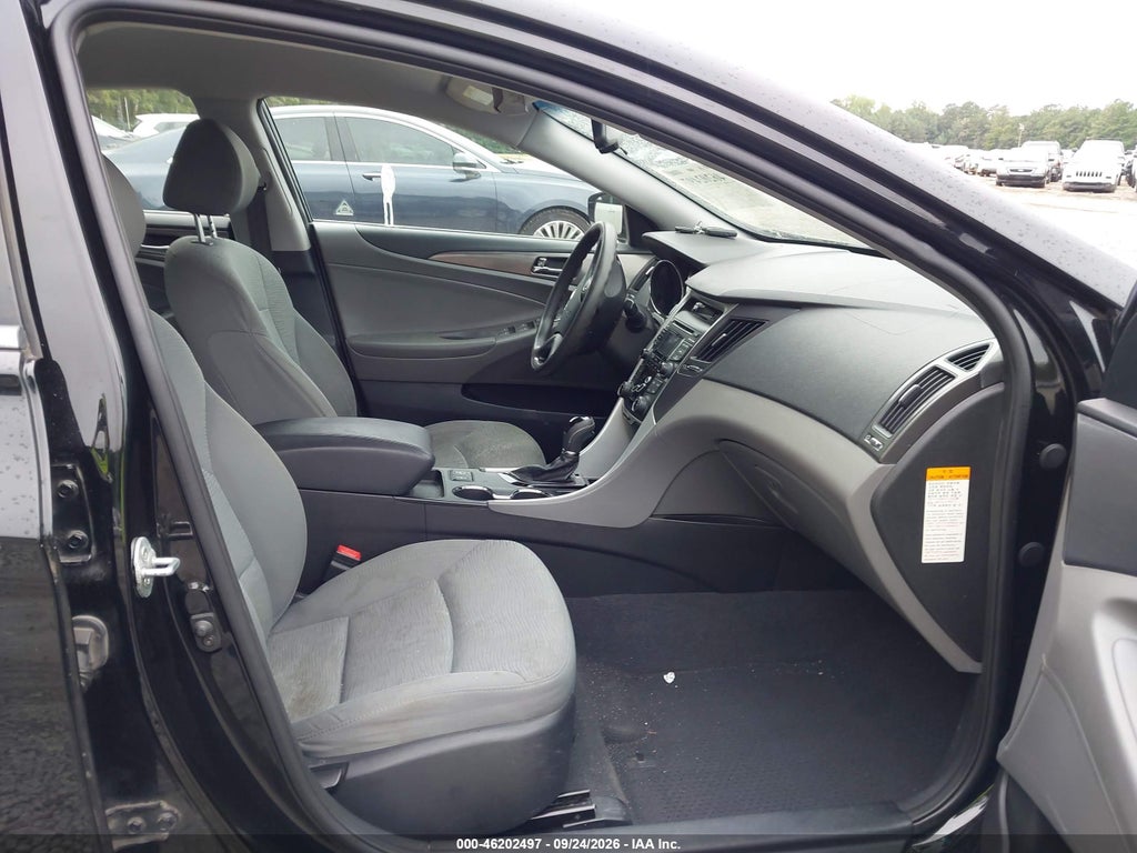 2013 Hyundai Sonata Hybrid photo 5