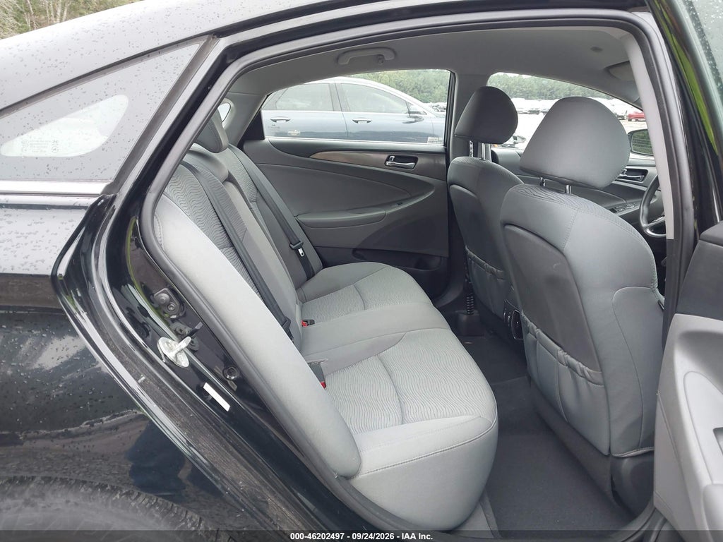 2013 Hyundai Sonata Hybrid photo 8