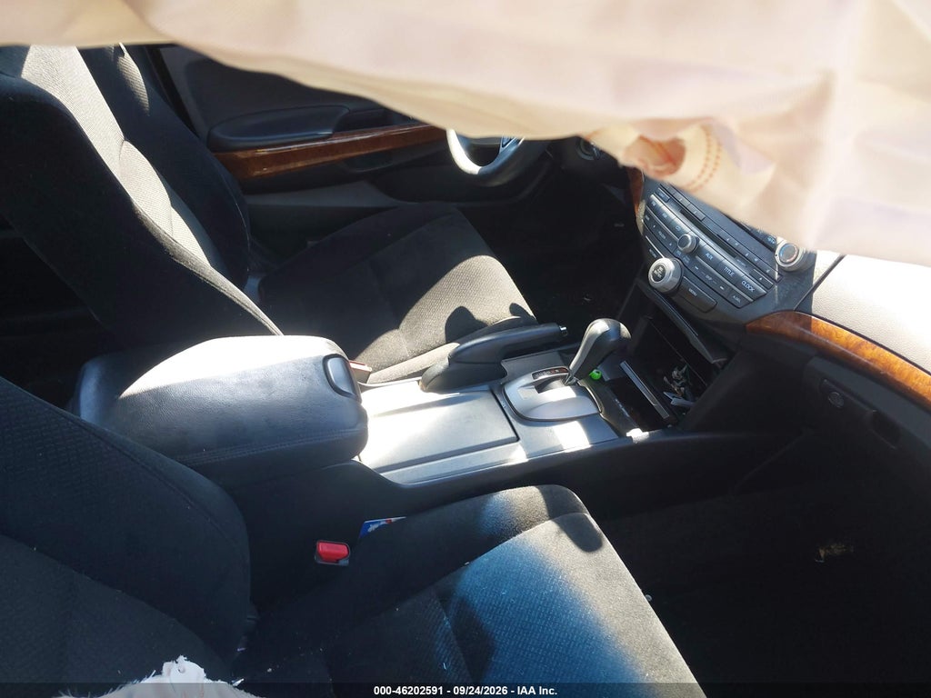 2012 Honda Accord SDN EX photo 5