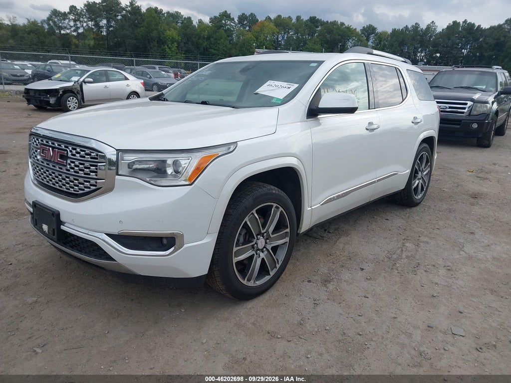2017 GMC Acadia Denali photo 2