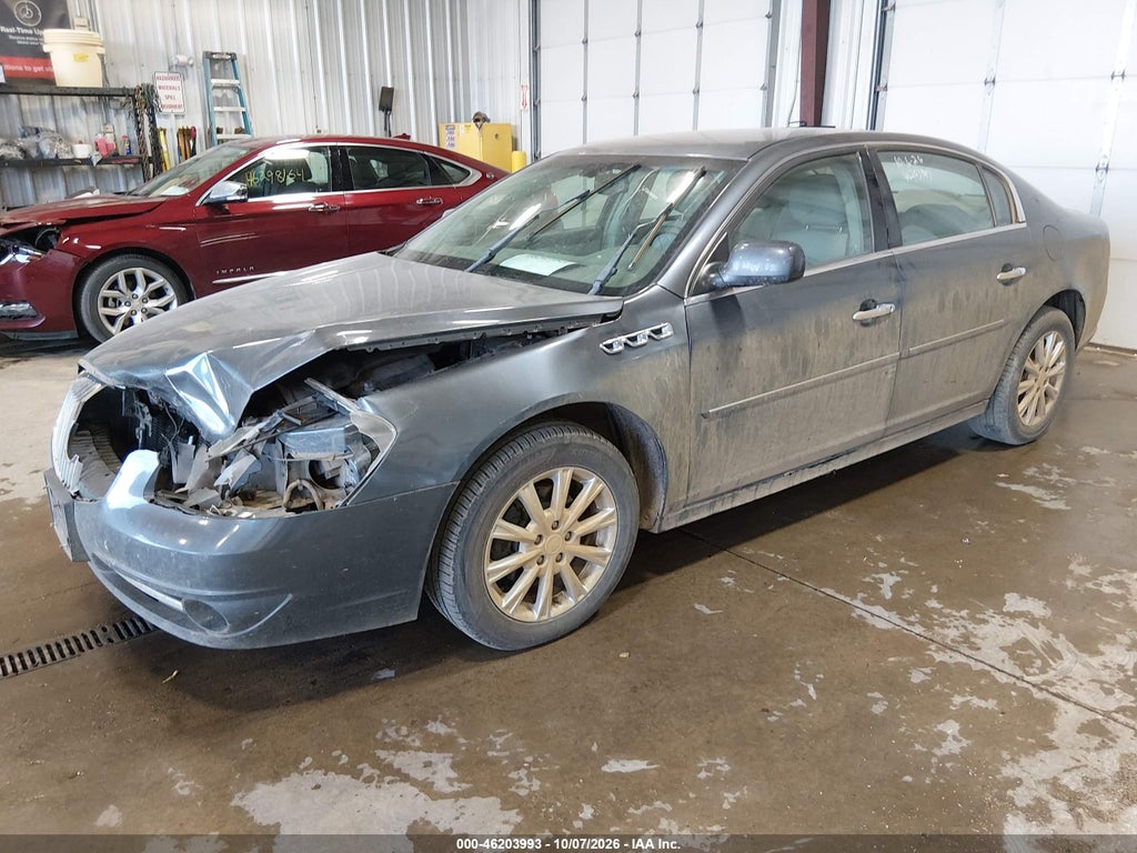 2011 Buick Lucerne CXL photo 2