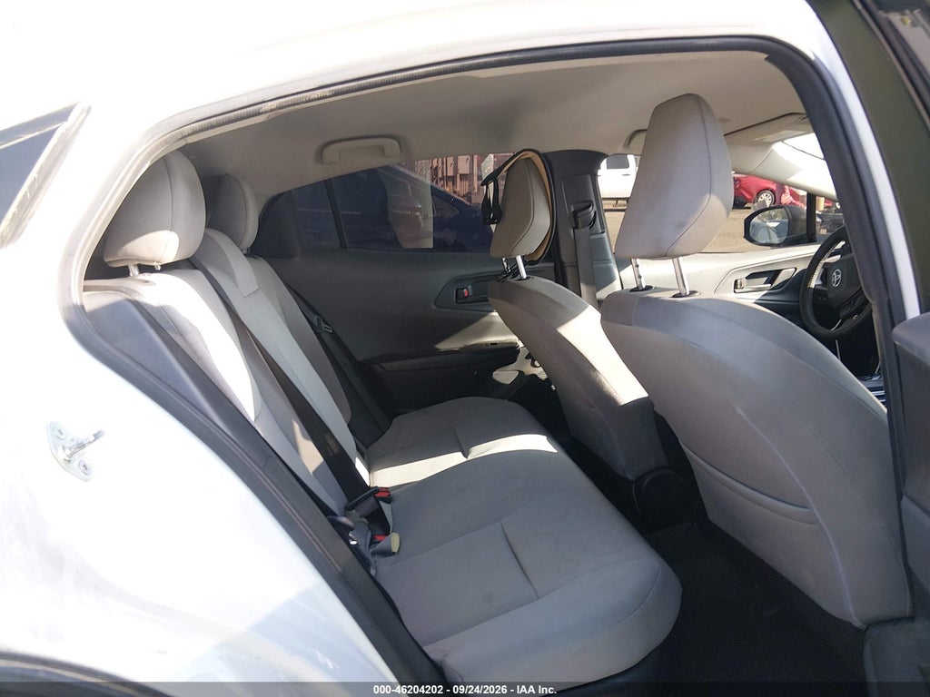2023 Toyota Prius LE photo 8