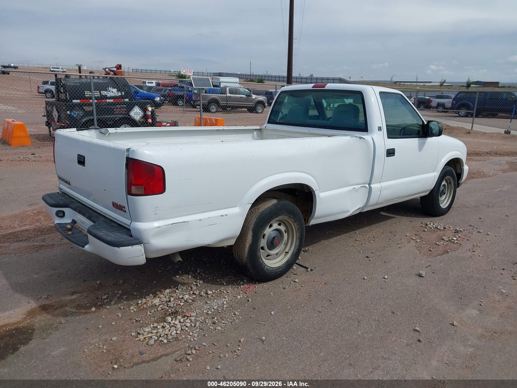 2000 GMC Sonoma SL photo 4