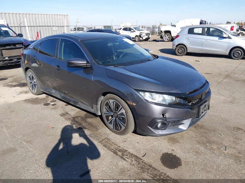 2018 Honda Civic EX-T photo 1