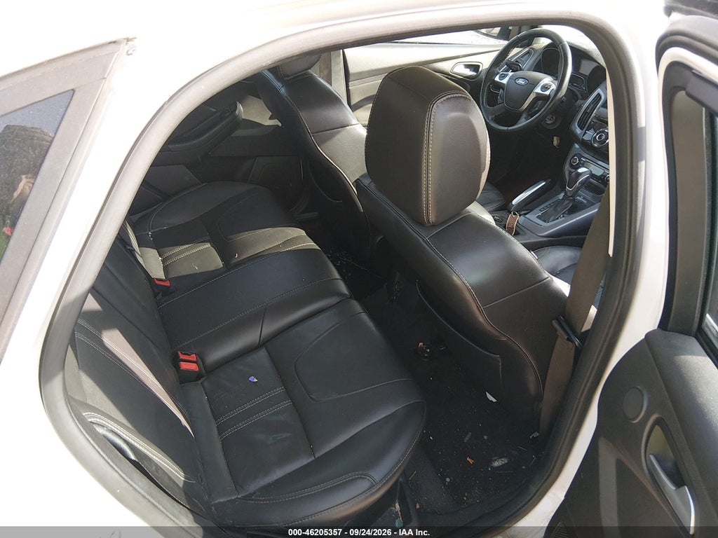 2012 Ford Focus Titanium photo 8