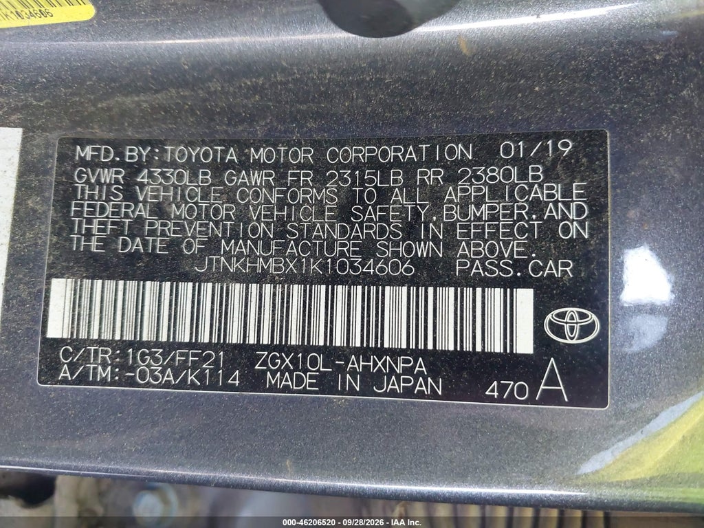 2019 Toyota C-HR XLE photo 9