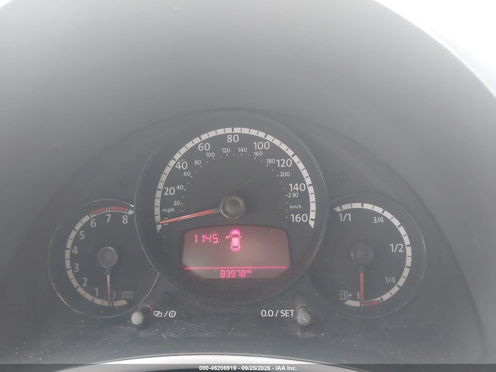 2013 Volkswagen Beetle 2.5L photo 7