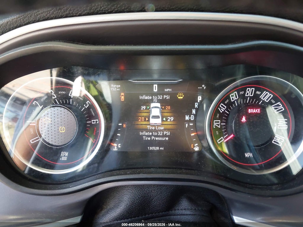 2020 Dodge Challenger SXT photo 7