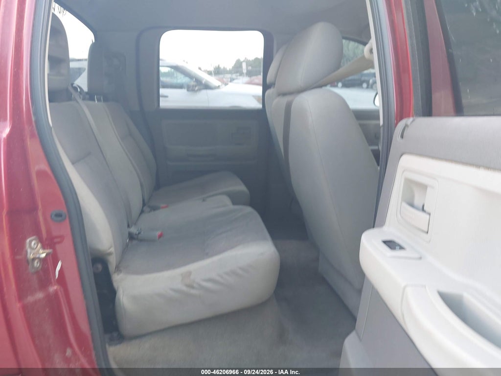 2006 Dodge Dakota SLT photo 8