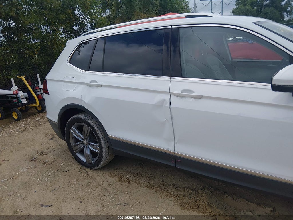 2018 Volkswagen Tiguan 2.0T SEL Premium photo 6