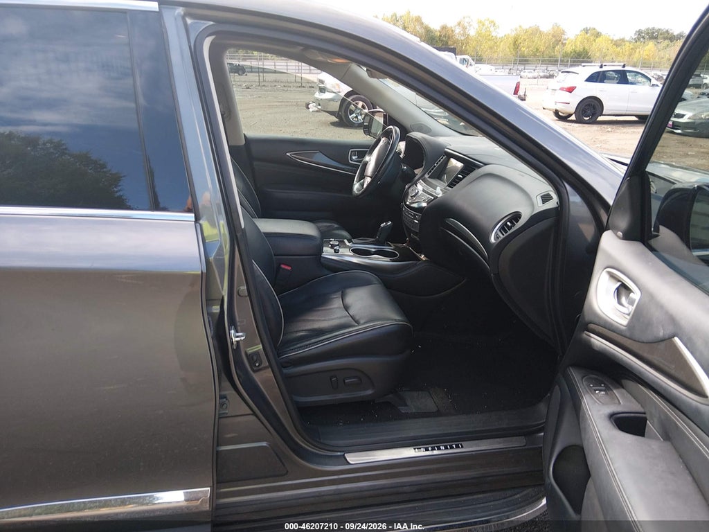 2019 Infiniti QX60 Luxe photo 5